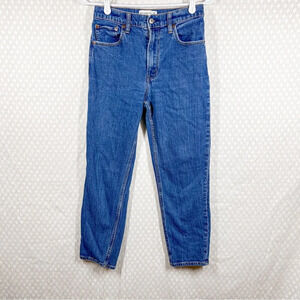 Abercrombie & Fitch Dark Wash The Mom High Rise‎ Jeans